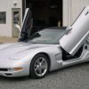 Kit de lambo doors / portes verticales pour Chevrolet Corvette C5 de 1997 à 2004