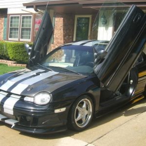 Kit de lambo doors / portes verticales pour Dodge Neon 1995 à 1999